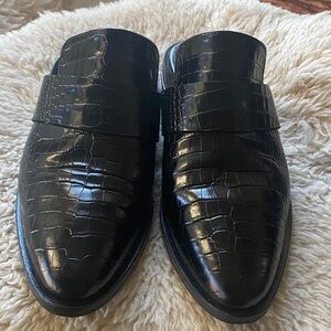Freda Salvador Black Crocodile Pattern Mules